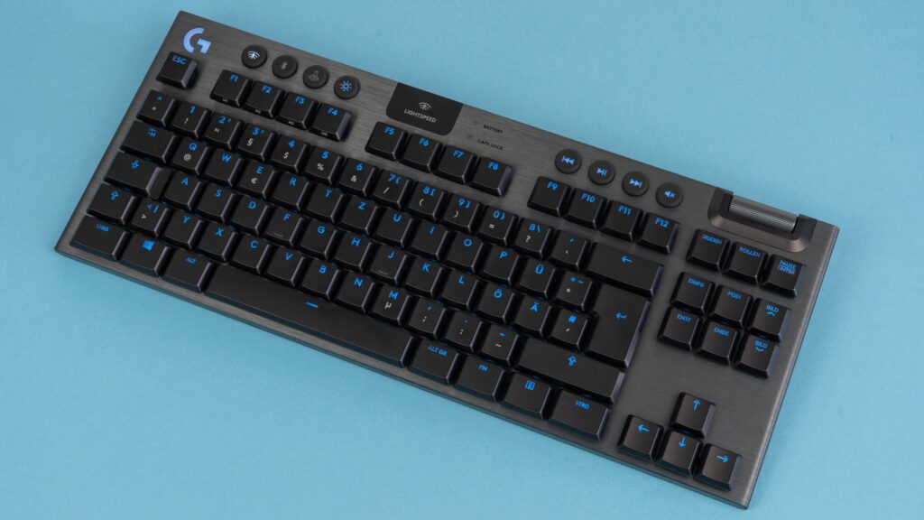 کیبورد گیمینگ مدل Logitech G915 Lightspeed