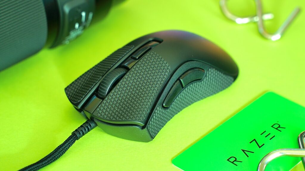 موس گیمینگ مدل Razer DeathAdder V2